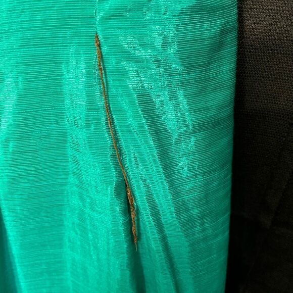 Lovely New Year’s Eve Tiana B. Pleated Dress - Picture 16 of 16